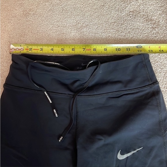 Nike Crop Dri-Fit Leggings - Picture 8 of 8